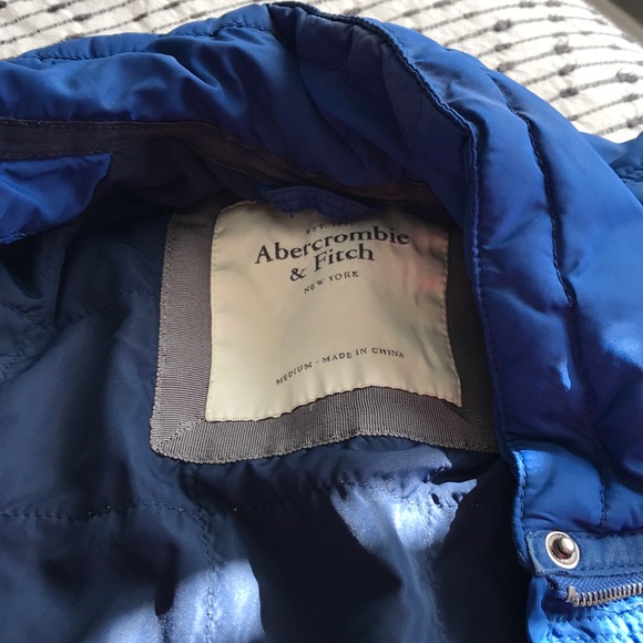 Jacket - Picture 2 of 4